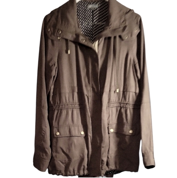 Market & Spruce Jackets & Blazers - Market & Spruce Very Soft Olive Utility Jacket with Removable Hood